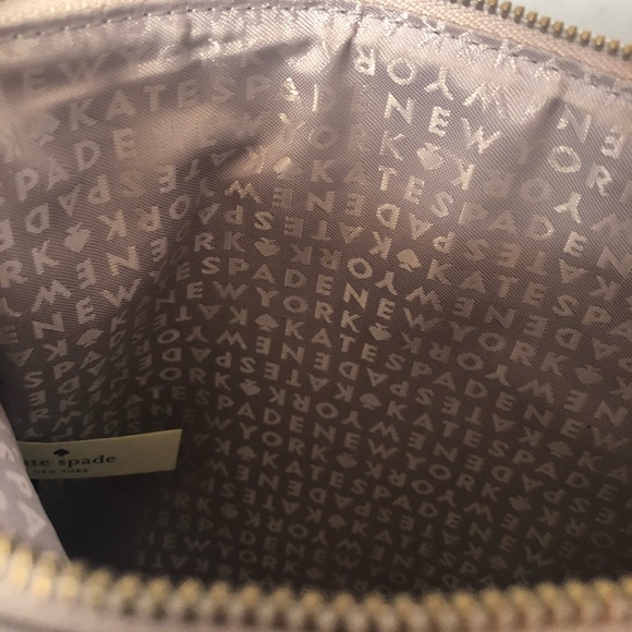 Kate Spade Chester Street Gia Pouch - Picture 5 of 8